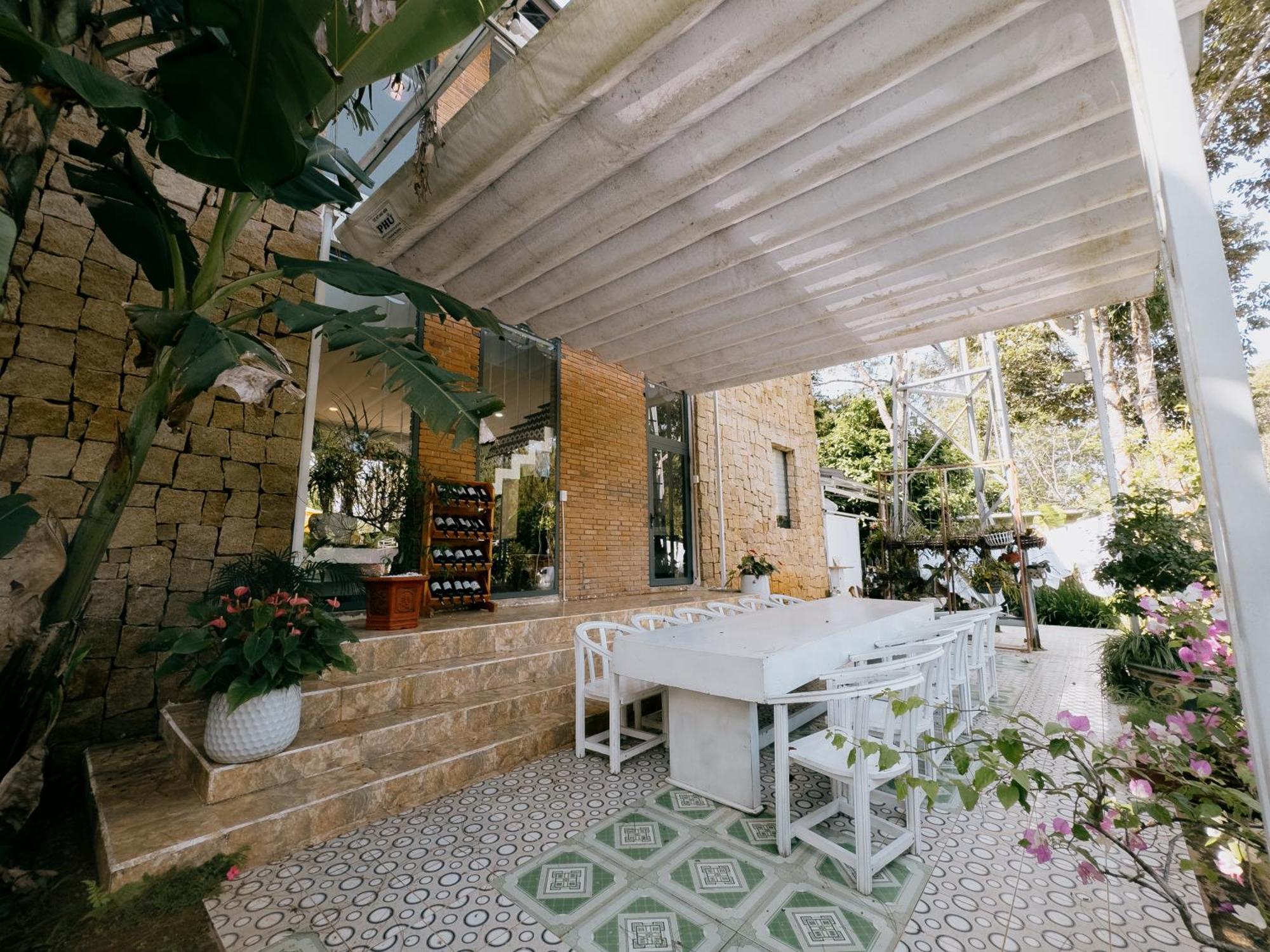 Camelia Coffee & Homestay Kon Von Kla ภายนอก รูปภาพ